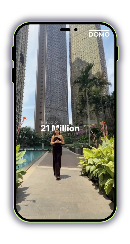 1. With a presenter — Social Smiths real estate video